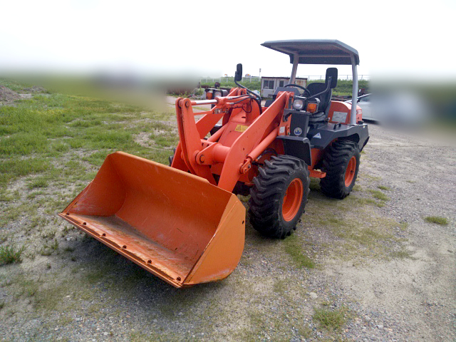 タイヤショベル